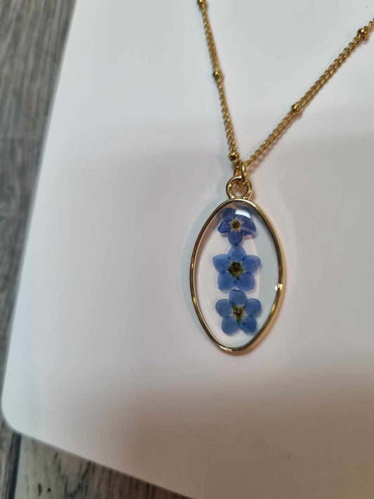 TWIGG JEWELLERY Forget Me Not Oval Necklace