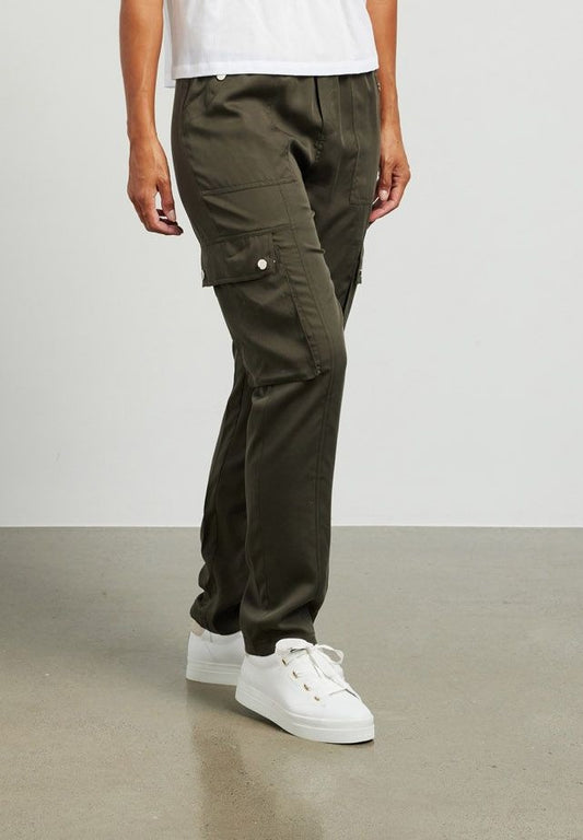 ET ALIA Carter Pant Olive