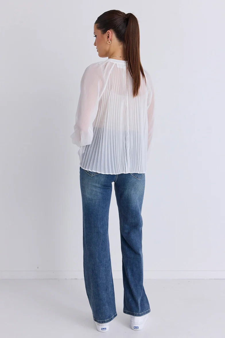 STORIES BE TOLD Farah High Rise Soft Flare Jean Mid Flare