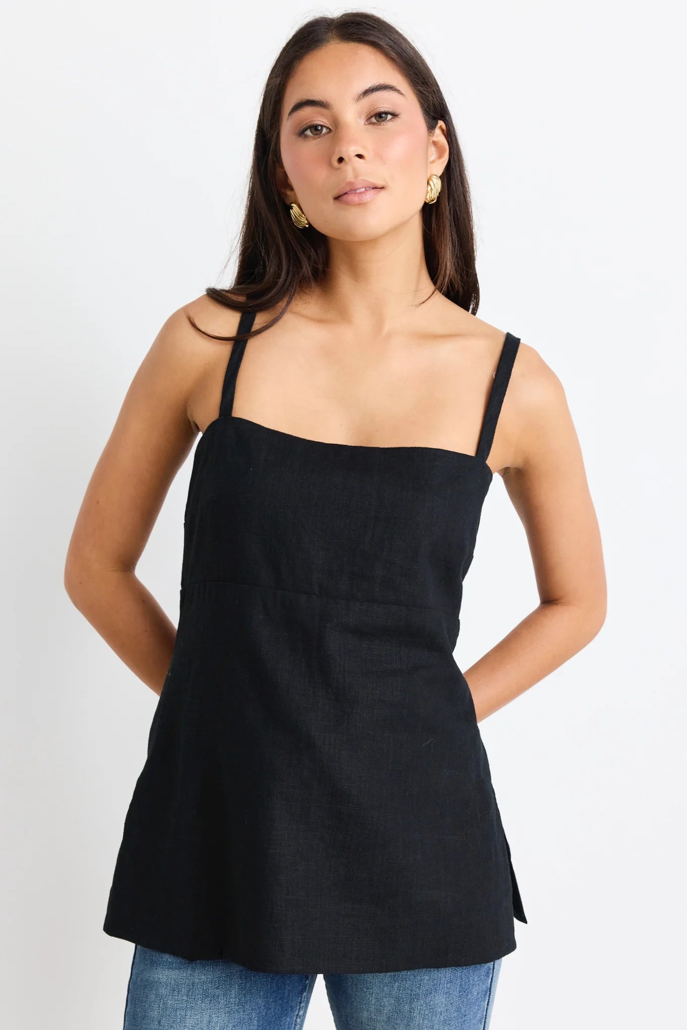 STORIES BE TOLD Sunkissed Split Hem Cami Black